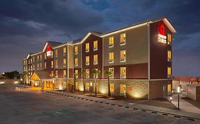 Extended Suites Queretaro Juriquilla